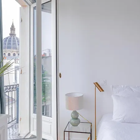 Lejlighed A Stunning 2-bed Haussmannian Flat - Balcony & Ac